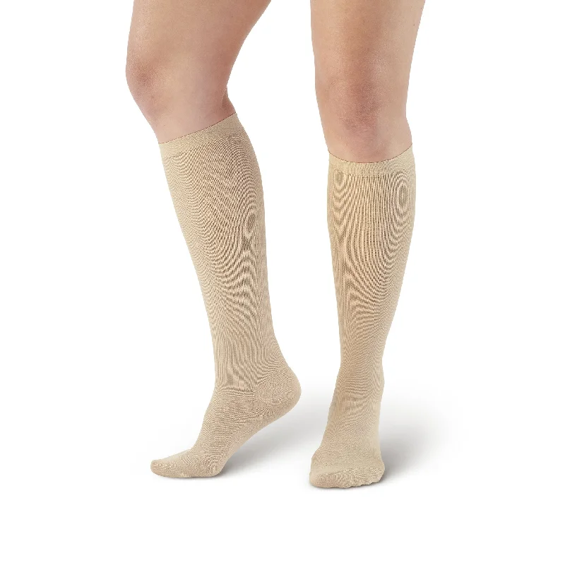 AW 115 Women's Microfiber Knee High Trouser Socks 8-15 mmHg Trousers Silk Elegant Trousers Silk Elegant AW 115 Women's Microfiber Knee High Trouser Socks 8-15 mmHg Trousers Silk Elegant Trousers Silk Elegant