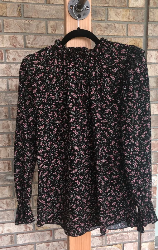 Black Floral Knit Top w/Shirred Mock Neck Short Sleeve Knit Top