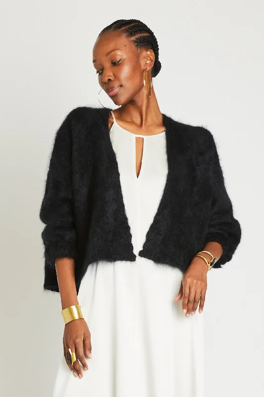 + Beryll Anita Cashmere Cropped Cardigan | Black Notch Collar Peter Pan Collar Cowl Neck Notch Collar Peter Pan Collar Cowl Neck + Beryll Anita Cashmere Cropped Cardigan | Black Notch Collar Peter Pan Collar Cowl Neck Notch Collar Peter Pan Collar Cowl Neck