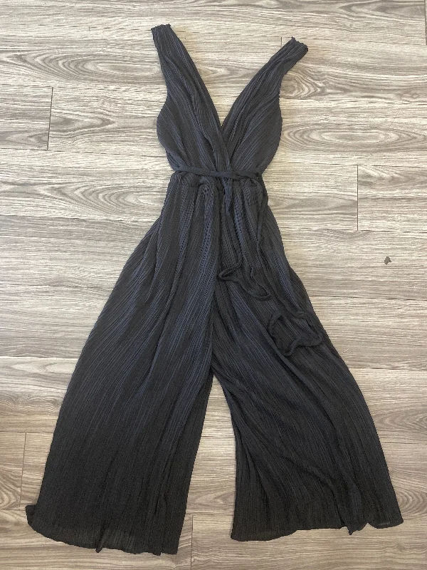 Dress Party Long By Express  Size: L
