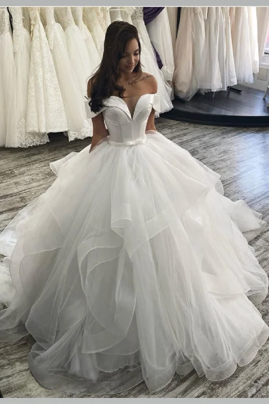 Off-the-shoulder Princess Bride Dresses in Dubai