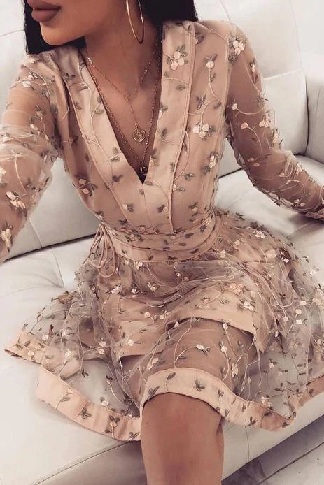 Cute Pink Long Sleeve Homecoming Dresses, V Neck Short Prom Dress DMO62
