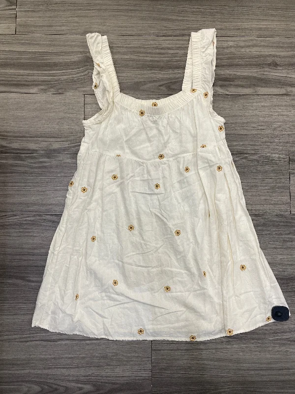 Dress Casual Short By Wild Fable In Cream, Size: Xxl