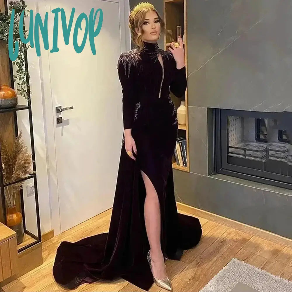 Lunivop Fashion Arabic High Neck Evening Dresses Sexy Mermaid Side Slit Court Party Gown Velvet Floor-Length Beading vestidos Sale Tunics Spring floral Lunivop Fashion Arabic High Neck Evening Dresses Sexy Mermaid Side Slit Court Party Gown Velvet Floor-Length Beading vestidos Sale Tunics Spring floral