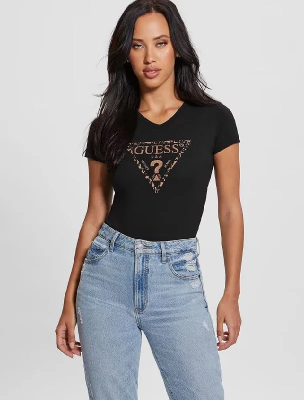 Guess  Leo Triangle Tee Modern Contemporary Chic Modern Contemporary Chic