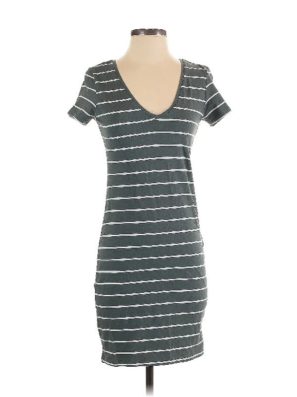 Casual Dress Crew Neckline Casual Crew Neckline Casual